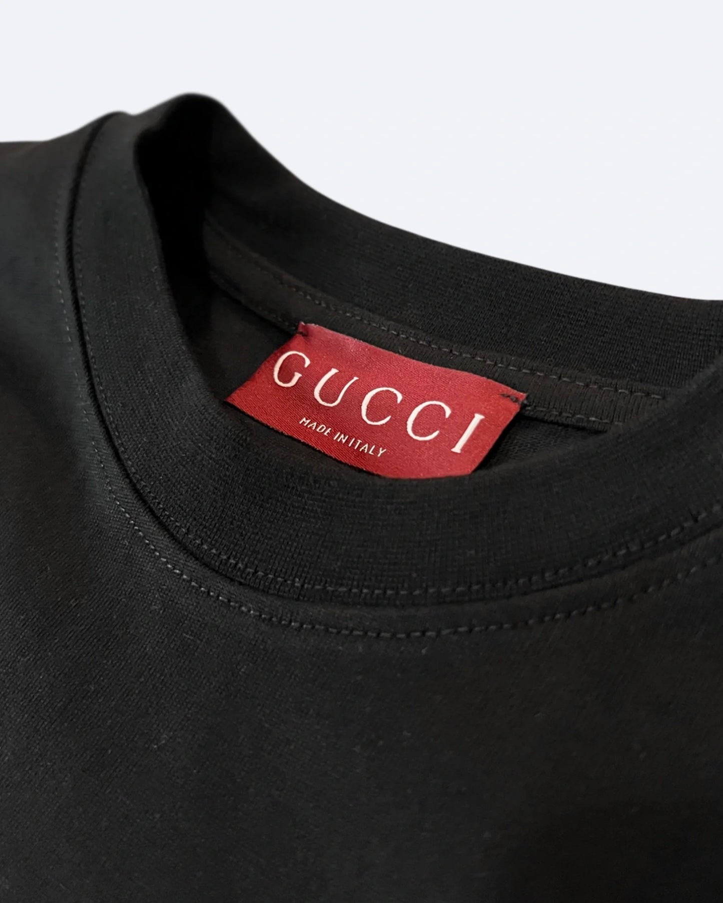 Gucci - Snake Logo T-Shirt - Black