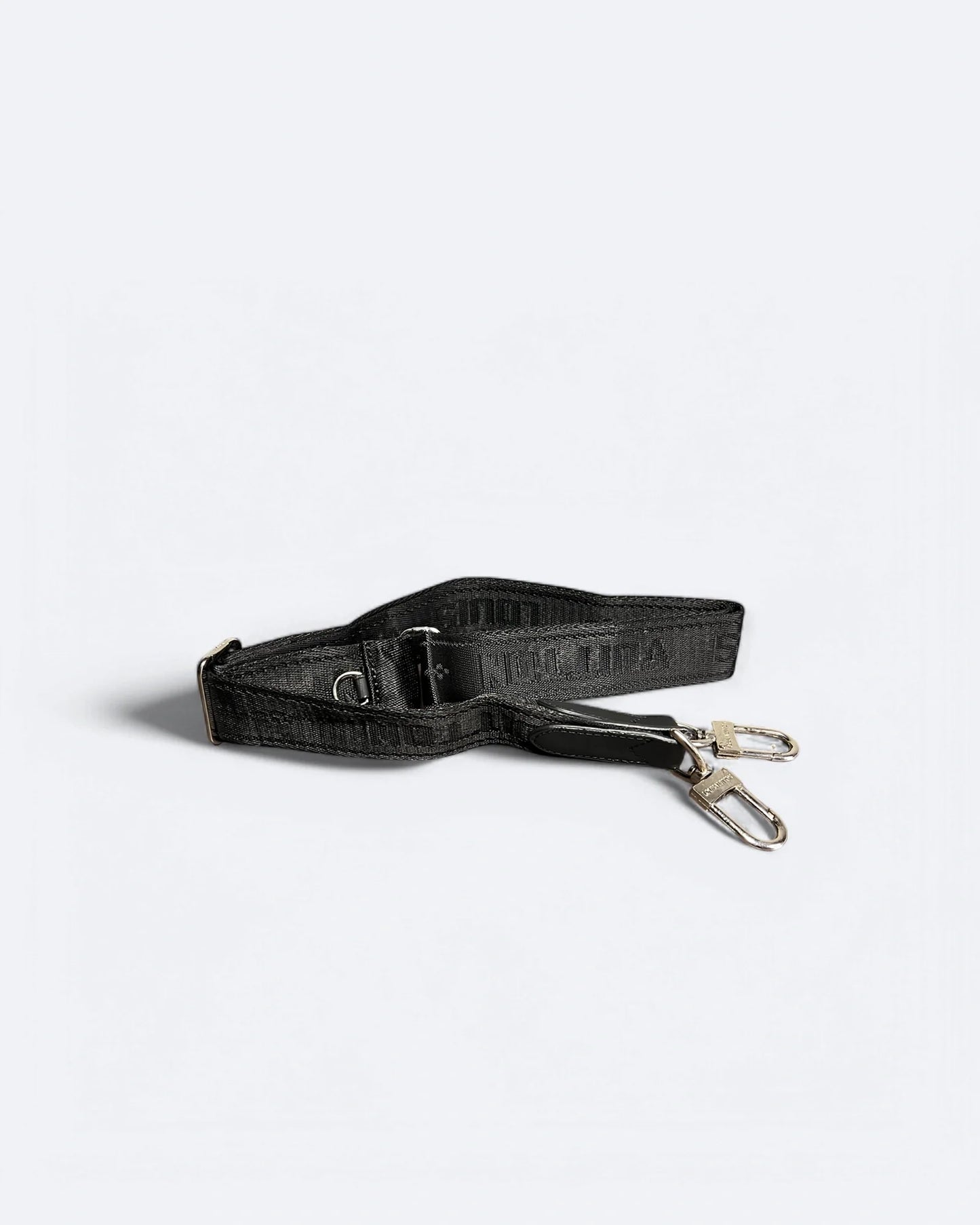 Louis Vuitton - Animal Passport Stamps Damier Trio Bags - Black