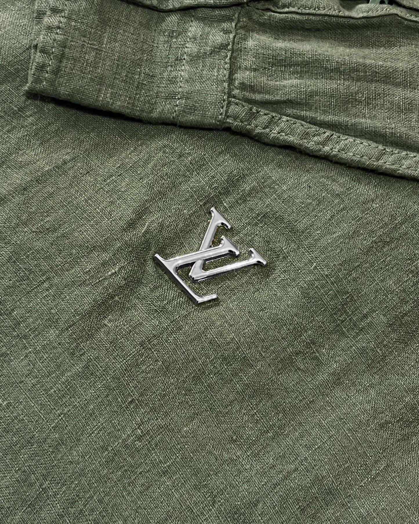 Louis Vuitton - Metal LV Linen Shirt - Green