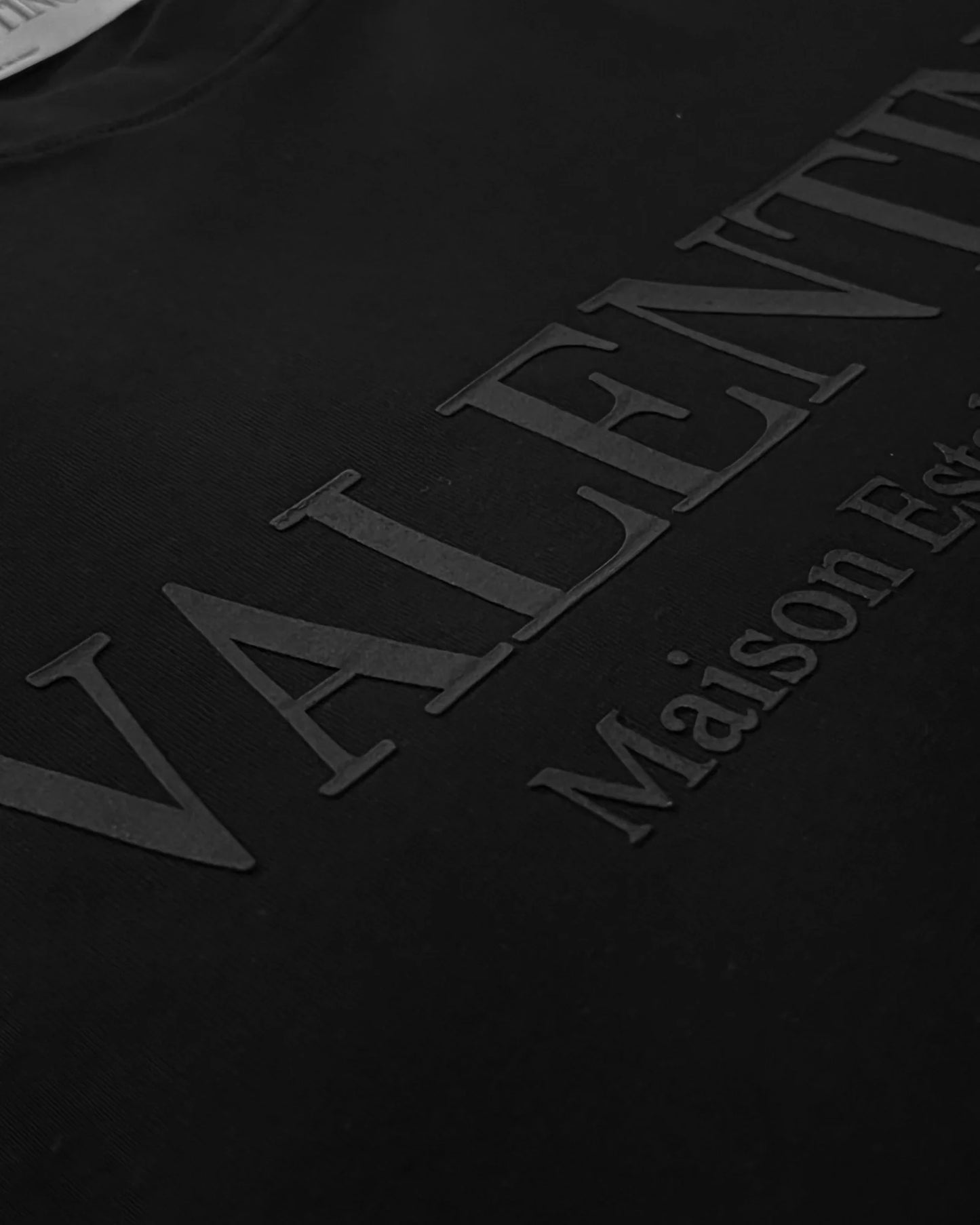 Valentino - Classic Logo T-Shirt - Black