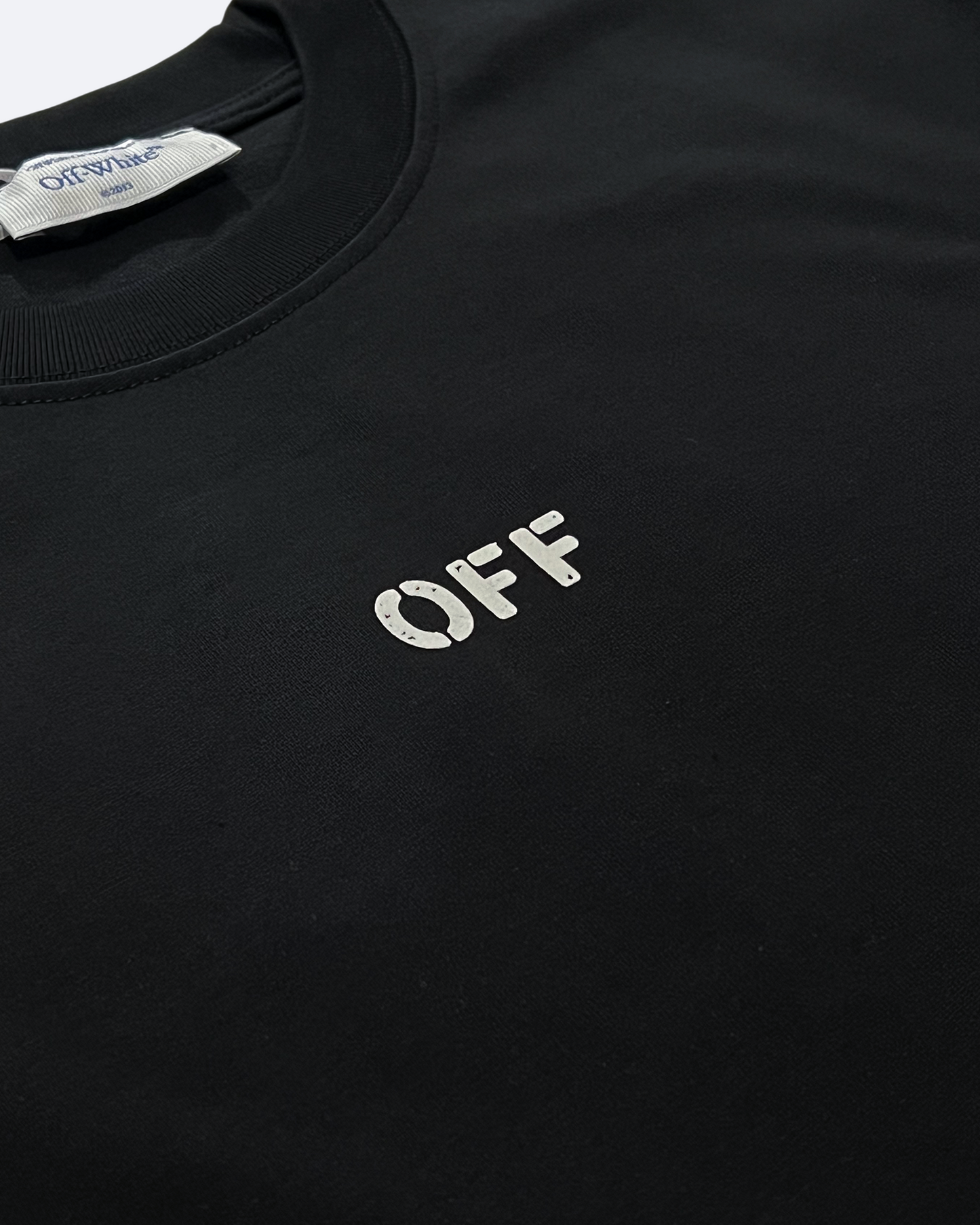 Off-White - Magazine Arrow T-Shirt - Black