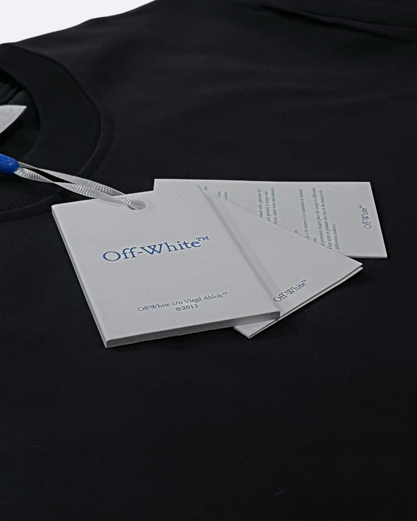 Off-White - Magazine Arrow T-Shirt - Black