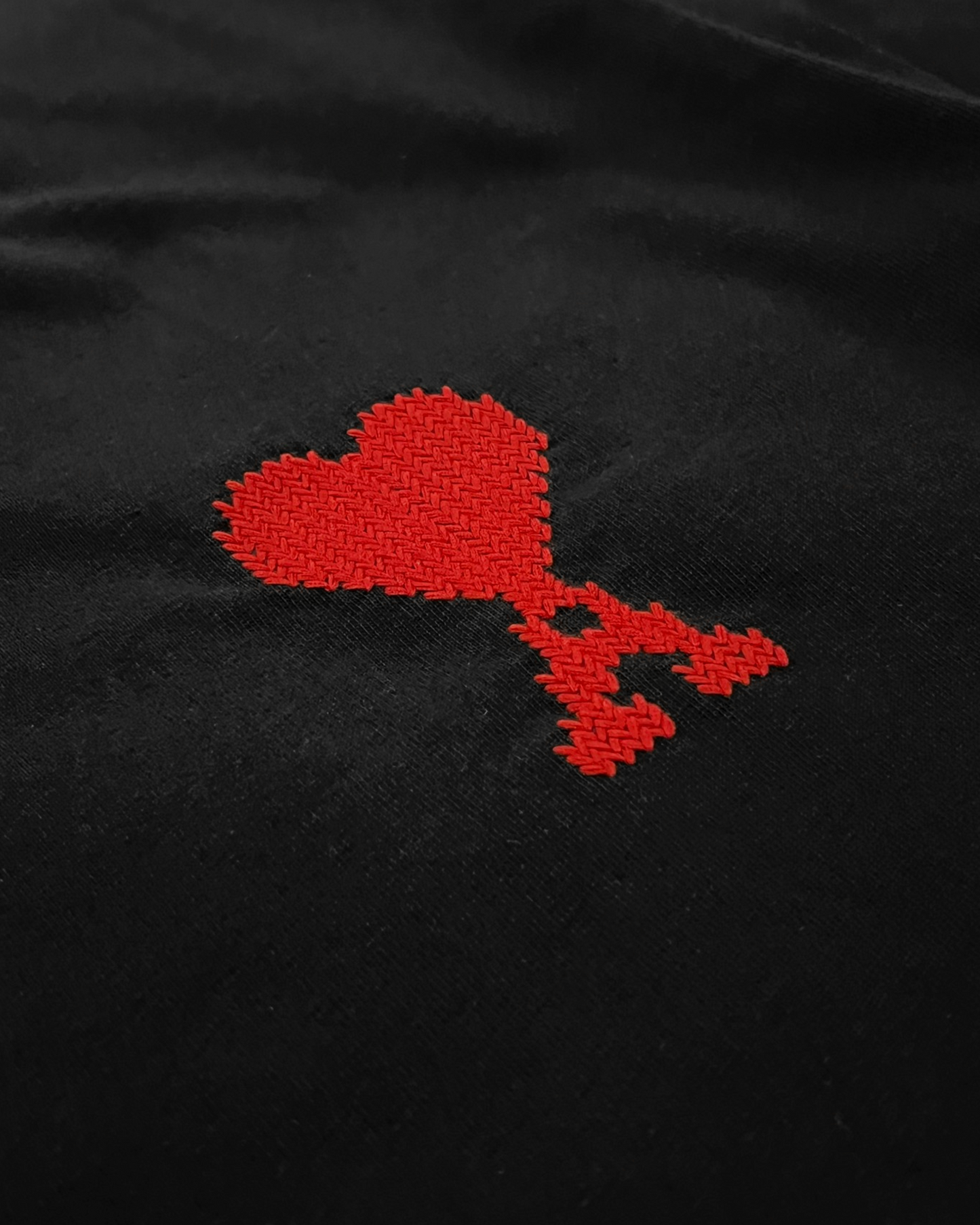 AMI - Red Logo Embroidery T-Shirt - Black