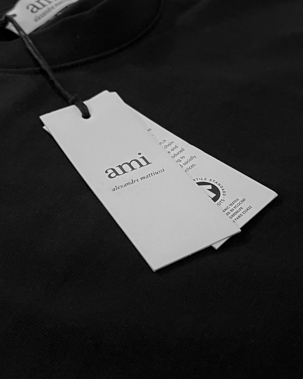 AMI - Red Logo Embroidery T-Shirt - Black