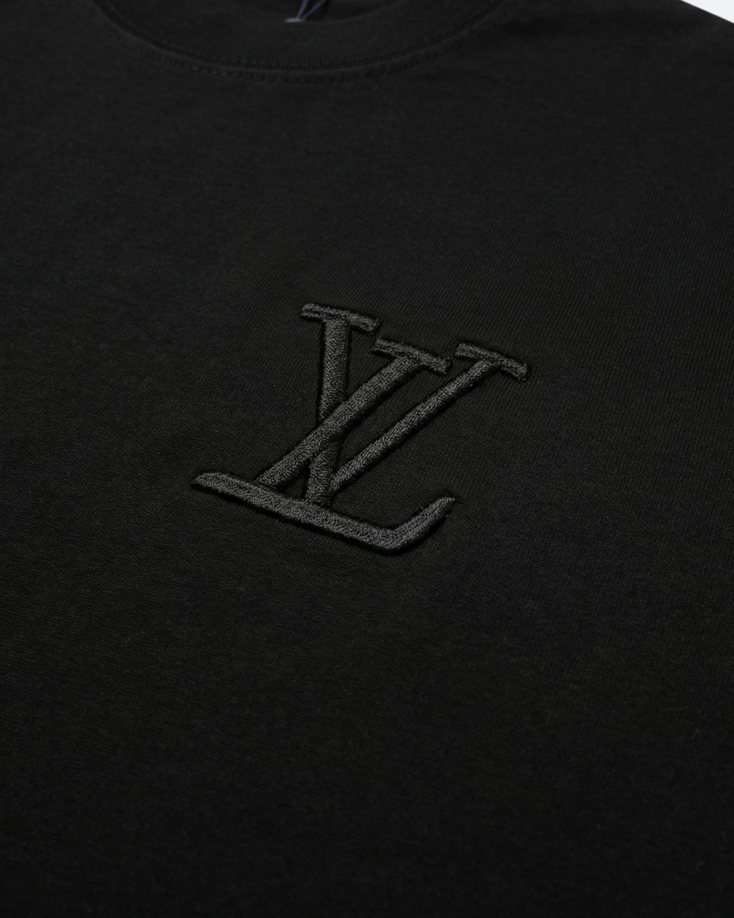 LVTN - Embroidery Pattern T-Shirt - Black