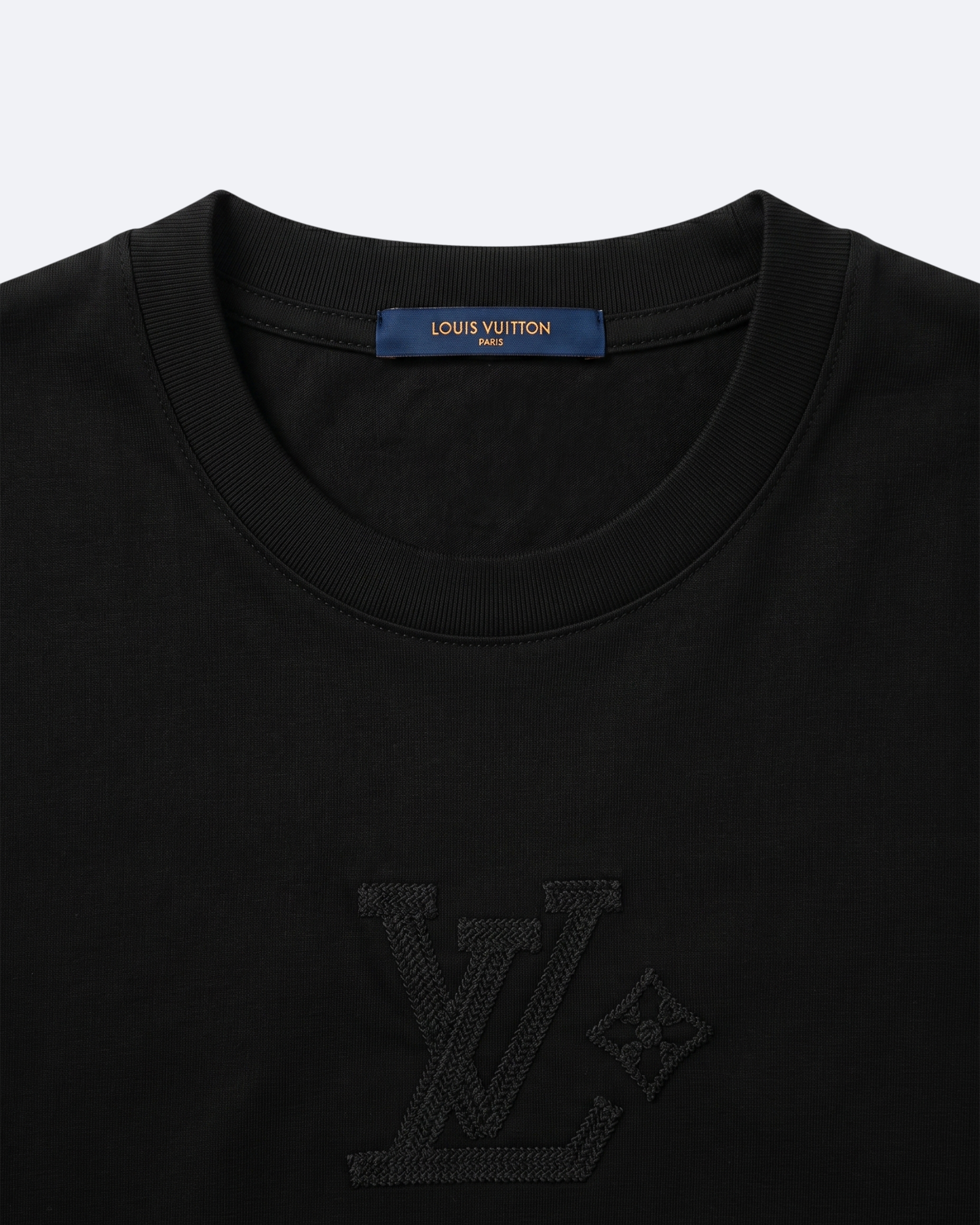 LVTN - Embroidery Cursive Logotype T-Shirt - Black