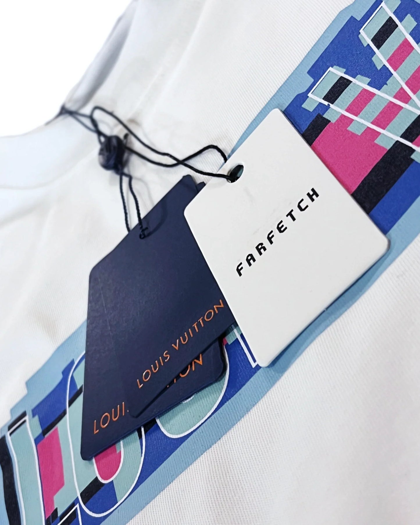 Louis Vuitton - Pixel V Logo T-Shirt - White