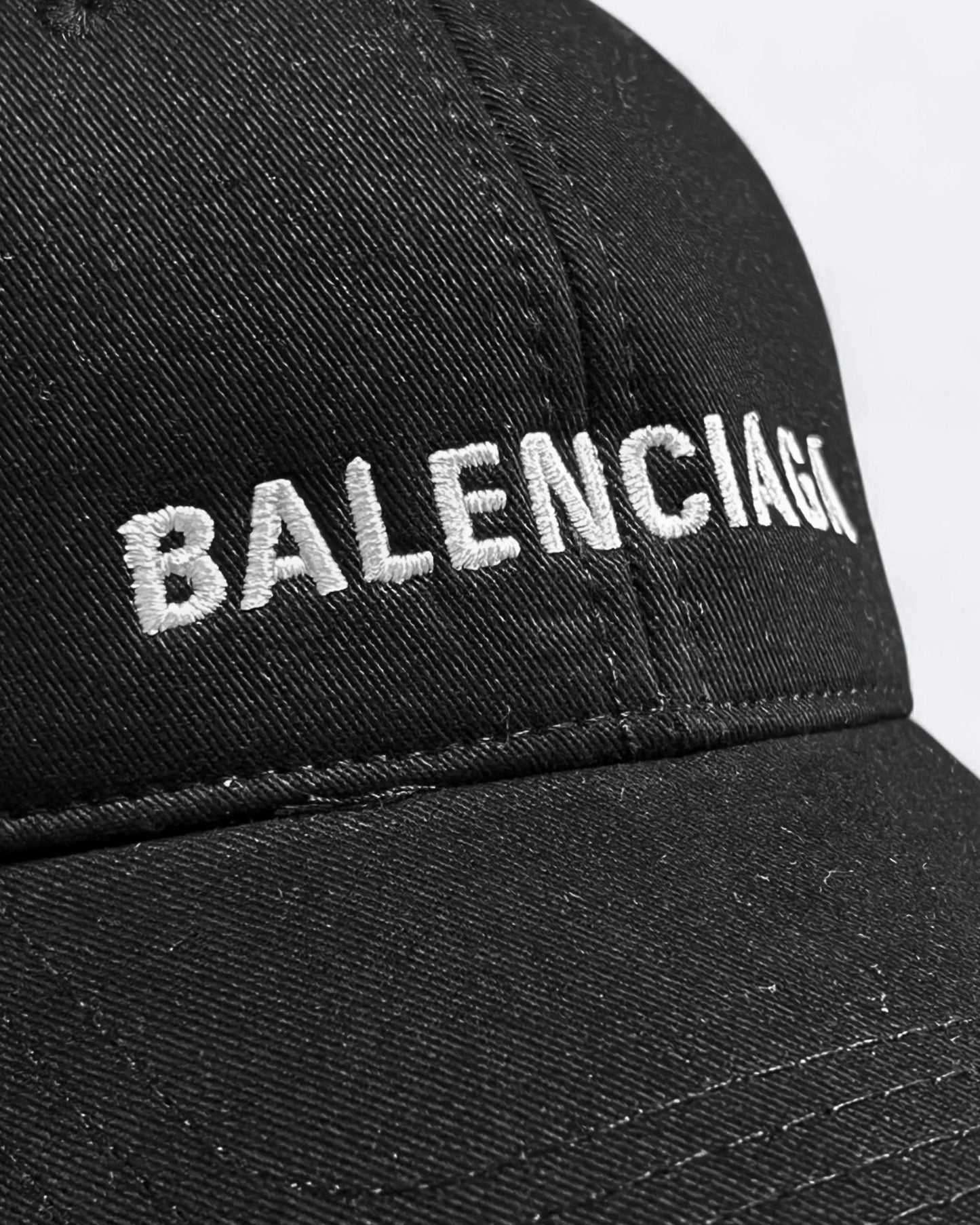 Balenciaga - Logo Embroidery Cap - Black