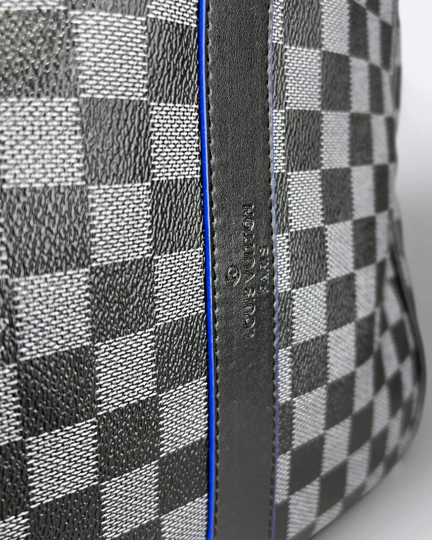 Louis Vuitton - Damier Duffle Bag - Black