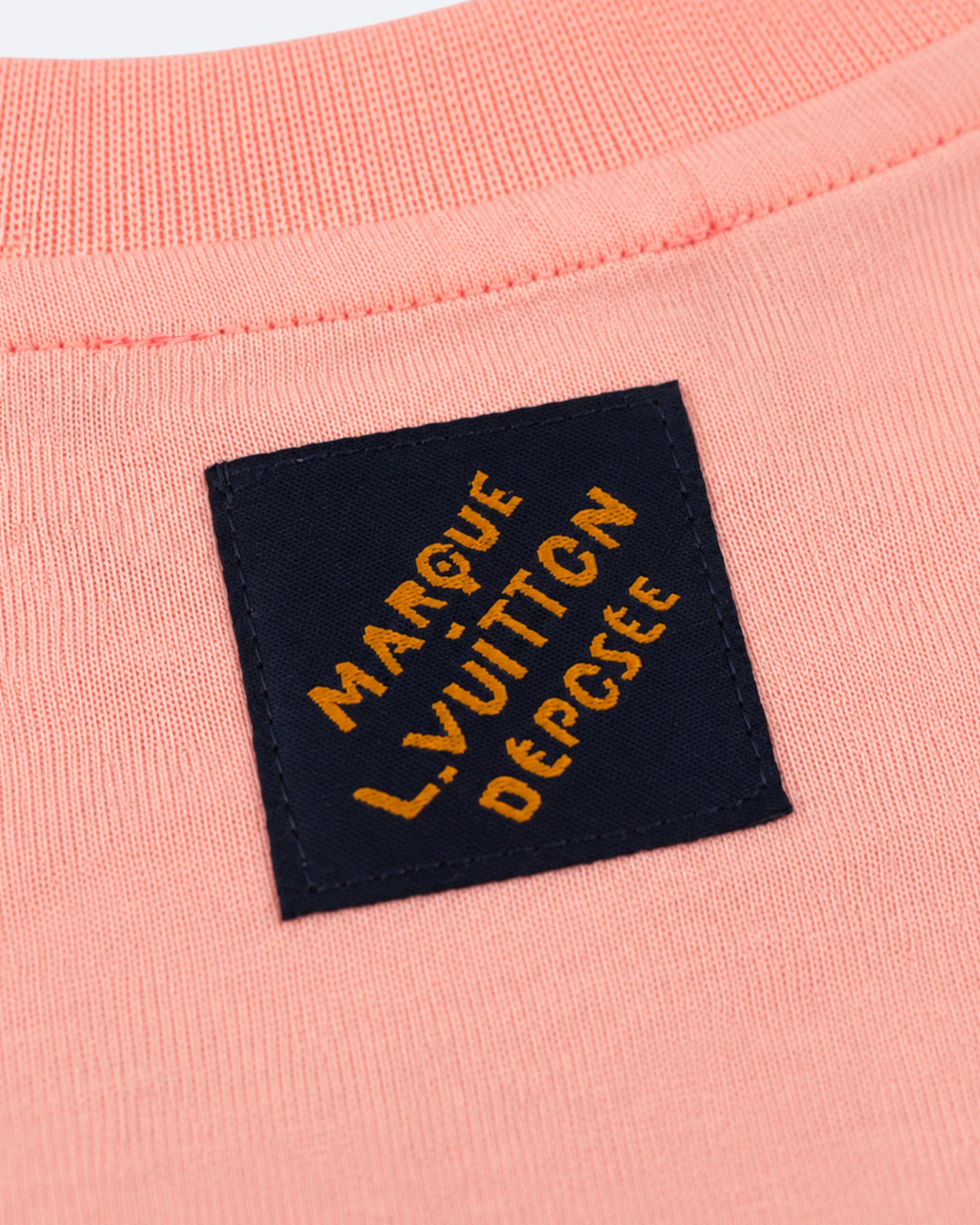 LVTN - Signature Logo Embroidery T-Shirt - Pink