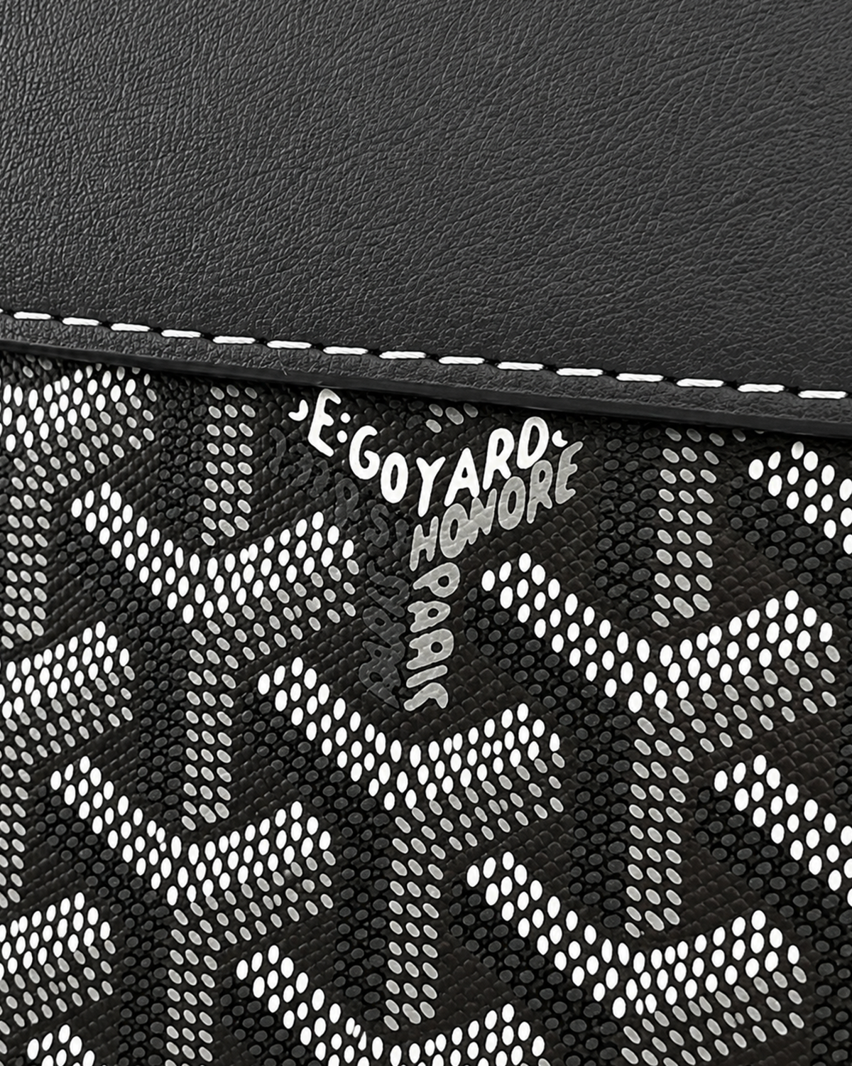 Goyard - Coursier Messenger Bag - Gray